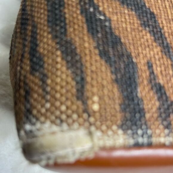 Lauren Ralph Lauren Brown & khaki burlap zebra prints  shoulder bag . - Picture 12 of 16